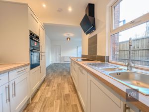 Photo 22- click for photo gallery